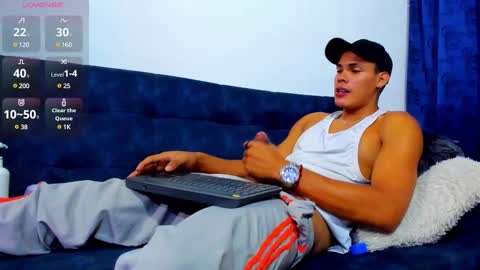 Snapshot of _0324 chatting on 5, 3, 2025 rick online show from 5, 3, 2025