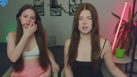 EMILY AND  MARCUS online show from 20, 1, 2025