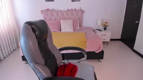 Aby online show from 5, 12, 2024