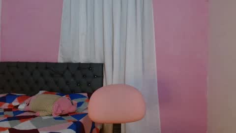 Snapshot of _abby_cooper_ chatting on 6, 12, 2024 Abby Cooper online show from 6, 12, 2024