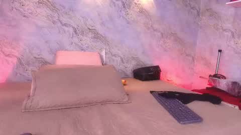  abby rouss online show from 12, 11, 2025