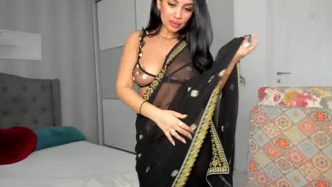 Snapshot of _adelle chatting on 4, 4, 2026 Adelle online show from 4, 4, 2026