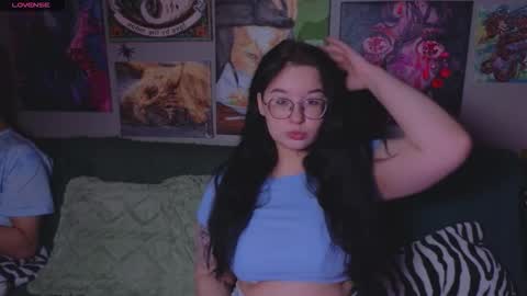 KENDALL  NATHANRYAN  LUCY online show from 3, 12, 2025