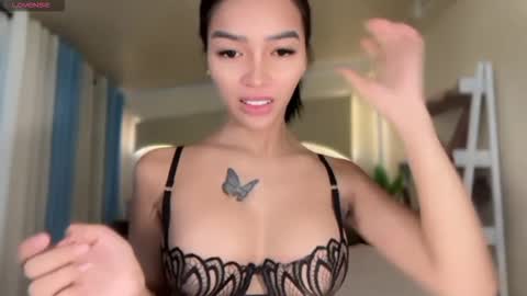 Snapshot of _agatha69_ chatting on 2, 12, 2025 agatha online show from 2, 12, 2025