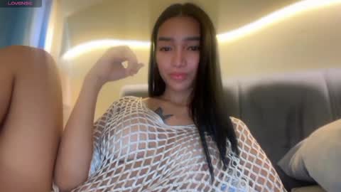 Snapshot of _agatha69_ chatting on 4, 12, 2025 agatha online show from 4, 12, 2025