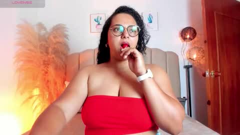 _aithanaa_ online show from 13, 9, 2025