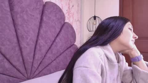  Alaia online show from 17, 12, 2025