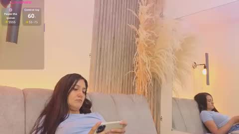 Snapshot of _alaia_collway_ chatting on 27, 6, 2026 Alaia online show from 27, 6, 2026