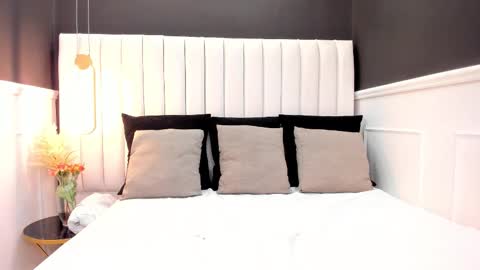 Snapshot of _aleja_foxx_ chatting on 18, 11, 2025 _aleja_foxx_ online show from 18, 11, 2025