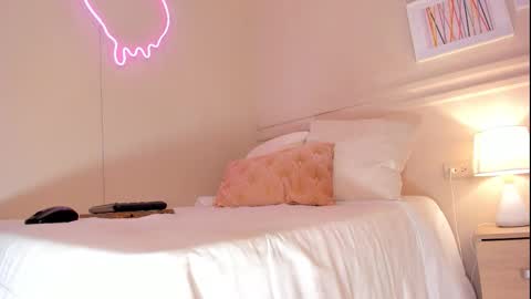 _aleja_x online show from 25, 9, 2025