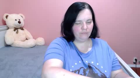 Snapshot of _alexandra_ray_ chatting on 17, 10, 2025 _alexandra_ray_ online show from 17, 10, 2025