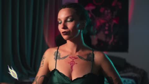 Snapshot of _alicemorrison_ chatting on 21, 12, 2024 Alice Morrison Mistress Datura online show from 21, 12, 2024