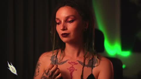 Snapshot of _alicemorrison_ chatting on 10, 1, 2025 Alice Morrison Mistress Datura online show from 10, 1, 2025