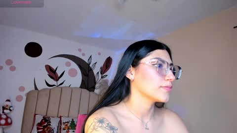 Snapshot of _allondra_ chatting on 7, 12, 2024 Allondra online show from 7, 12, 2024