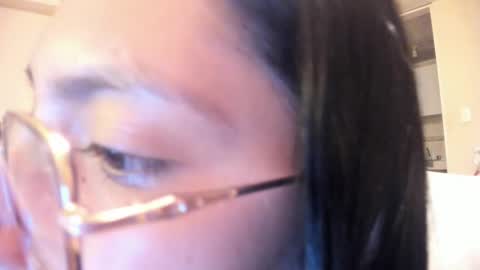 Snapshot of _allondra_ chatting on 12, 11, 2025 Allondra online show from 12, 11, 2025