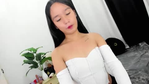 Snapshot of _althea69_ chatting on 6, 11, 2025 Thea online show from 6, 11, 2025