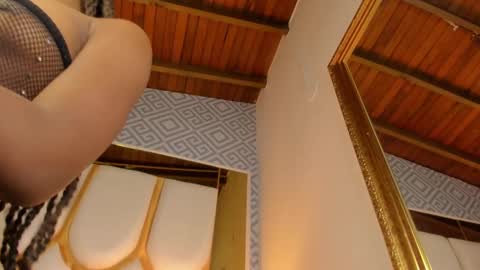 Ambar Curly online show from 18, 2, 2025