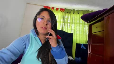 angelina andrade online show from 10, 1, 2025