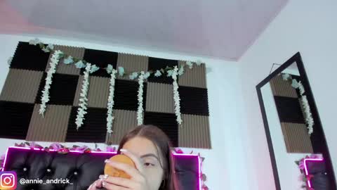 Annie Andrick online show from 10, 5, 2026