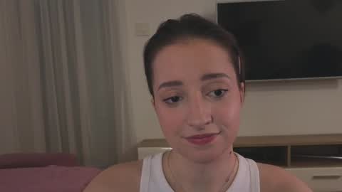 Snapshot of _annieone chatting on 5, 4, 2026 Anna online show from 5, 4, 2026