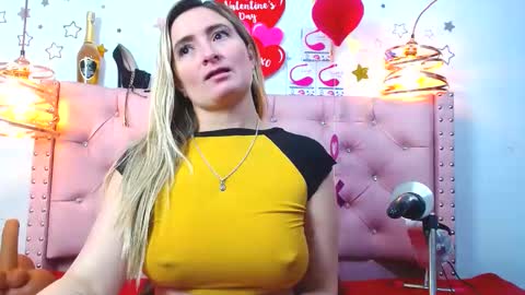 Snapshot of _antonella_11 chatting on 4, 3, 2025 _antonella_11 online show from 4, 3, 2025