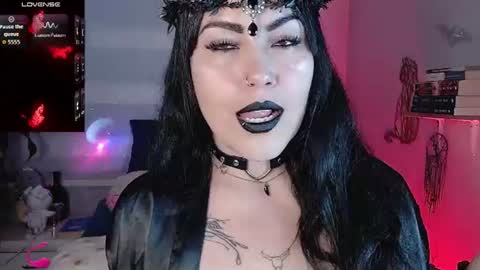 Snapshot of _any_ducan_ chatting on 15, 7, 2026 Angie online show from 15, 7, 2026