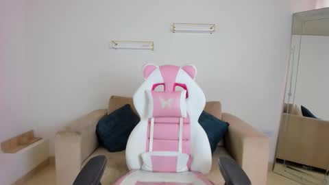    online show from 6, 2, 2026