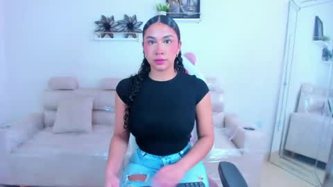 Snapshot of _april_smith_ chatting on 22, 4, 2026 online show from 22, 4, 2026