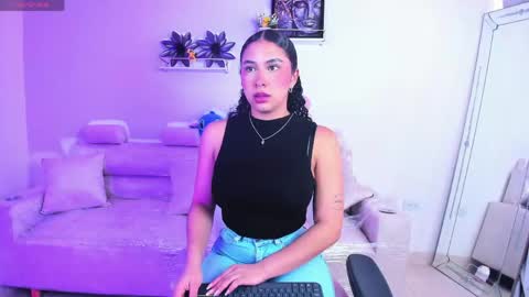 Snapshot of _april_smith_ chatting on 27, 4, 2026 online show from 27, 4, 2026