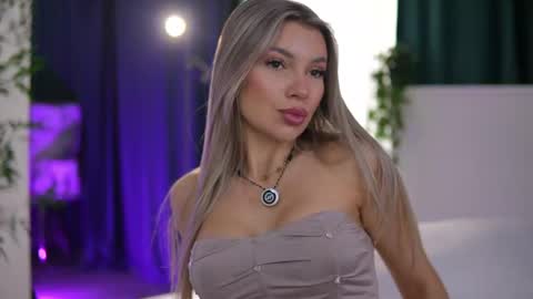 Arielle online show from 8, 5, 2026