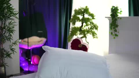 Arielle online show from 24, 6, 2026