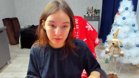 Snapshot of _arina_cox__ chatting on 5, 1, 2025 Arina online show from 5, 1, 2025