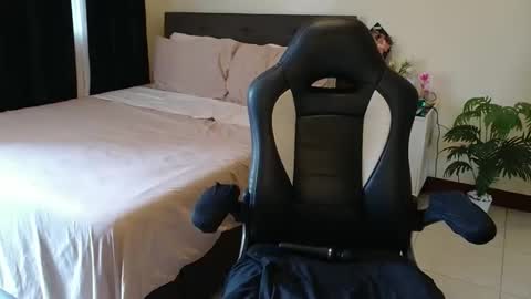 Angie online show from 22, 11, 2025