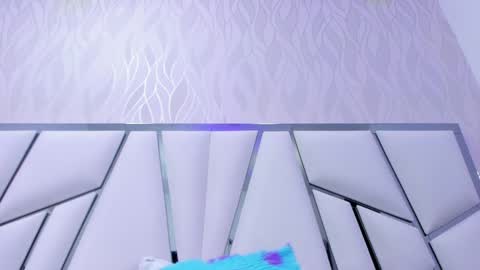 Aura online show from 30, 12, 2024