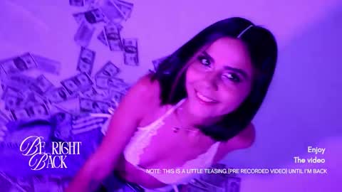 _aurora_collins_ online show from 11, 1, 2026