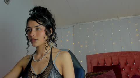 Snapshot of _aurora_moon chatting on 23, 12, 2024 Aurora online show from 23, 12, 2024