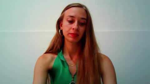 Snapshot of _aurora_sweet chatting on 23, 9, 2025 _aurora_sweet online show from 23, 9, 2025