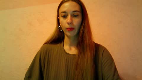 Snapshot of _aurora_sweet chatting on 12, 10, 2025 _aurora_sweet online show from 12, 10, 2025