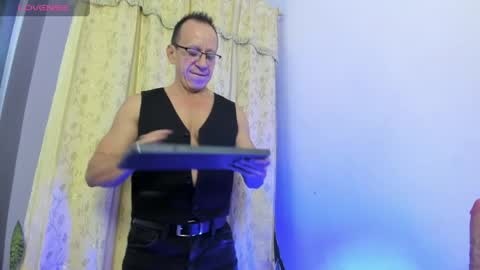 Axel online show from 20, 5, 2026