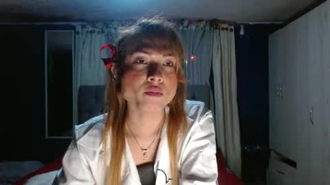 Snapshot of _azalea_65 chatting on 21, 9, 2025 _azalea_65 online show from 21, 9, 2025