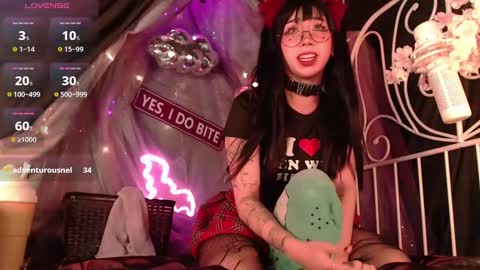 Crystal online show from 4, 10, 2025