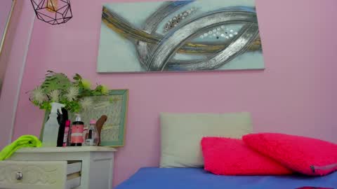 Becky online show from 25, 2, 2025