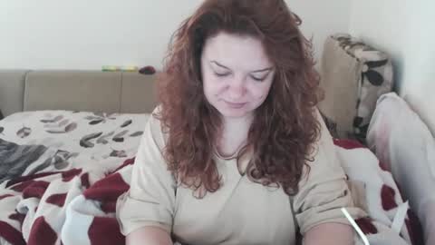 Snapshot of _bella_28 chatting on 28, 10, 2025 em online show from 28, 10, 2025