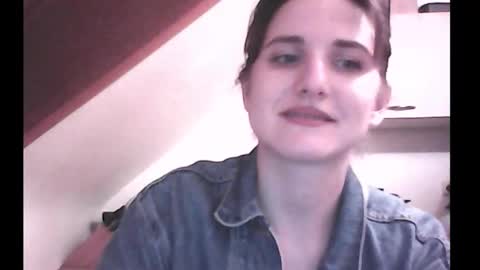 _biscotti_ online show from 9, 9, 2025