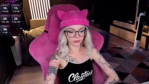 Olivia Subscribe to my Fansly -   online show from 29, 6, 2026