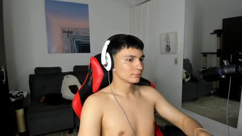 Snapshot of _blakee chatting on 14, 12, 2024 B L A K E online show from 14, 12, 2024