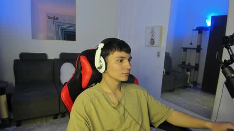 Snapshot of _blakee chatting on 31, 12, 2024 B L A K E online show from 31, 12, 2024