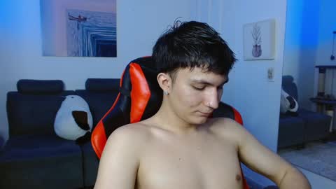 Snapshot of _blakee chatting on 3, 2, 2025 B L A K E online show from 3, 2, 2025