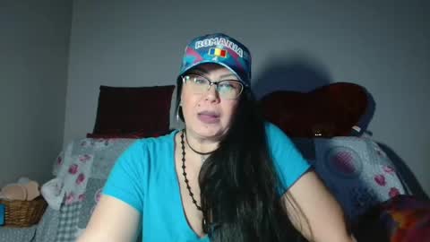 Snapshot of _blue__butterfly_ chatting on 28, 12, 2024 KHALEESI online show from 28, 12, 2024