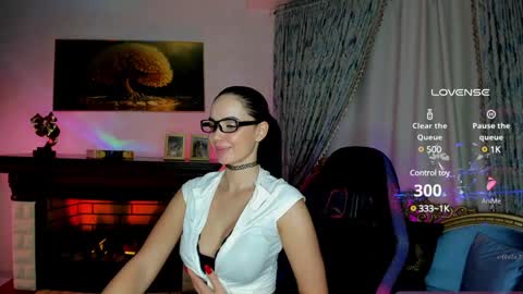 Snapshot of _bounty_69_ chatting on 19, 1, 2025 lovense squirt bigboobs anal online show from 19, 1, 2025